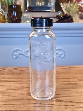 Vintage Pyrex Glass Baby Bottle Black Bakelite Cap Mid Century Made in USA 8oz
